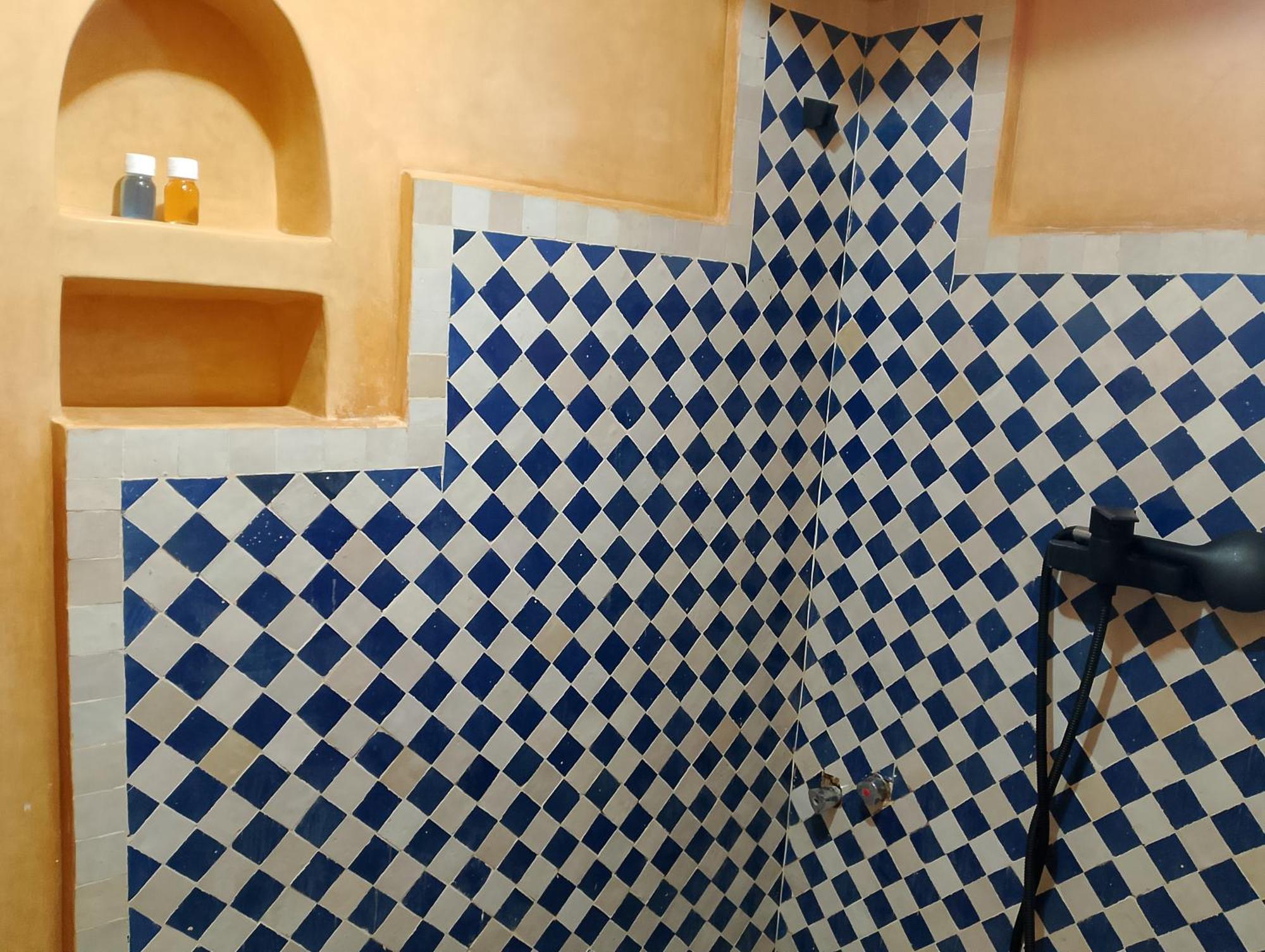 Hotel Riad Oasis Мерцуга Екстериор снимка